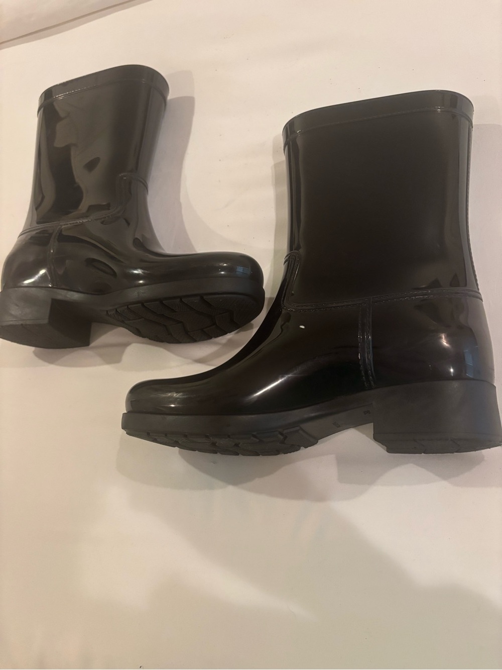 Prada Black Patent Mid Calf Rain
Boots SZ 38 - Picture 9 of 17